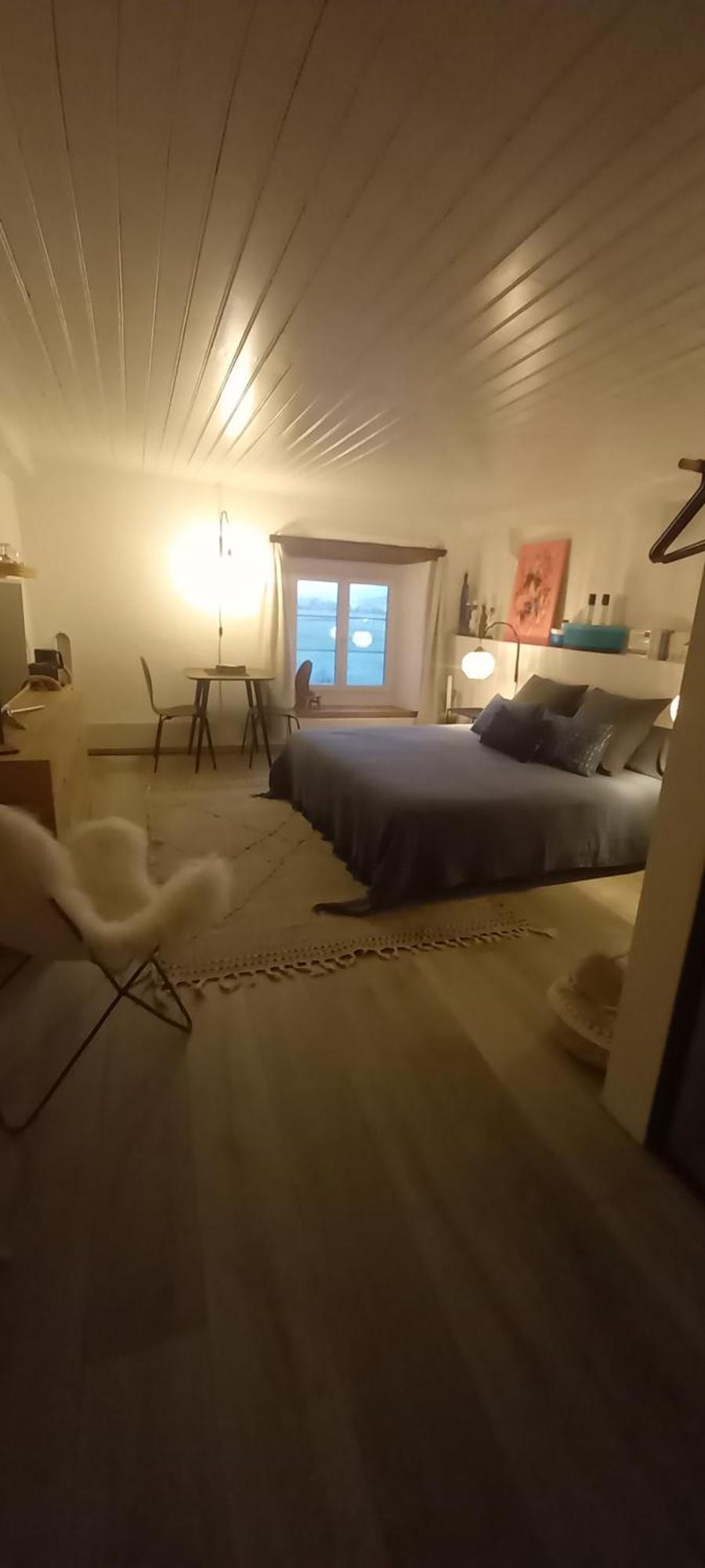 Au Bourg Bed & Breakfast Le Landeron Exterior photo